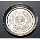 A RUSSIAN SILVER STAND OR DISH engraved decoration, 9.2cm diam, Cyrillic maker's mark, Moscow