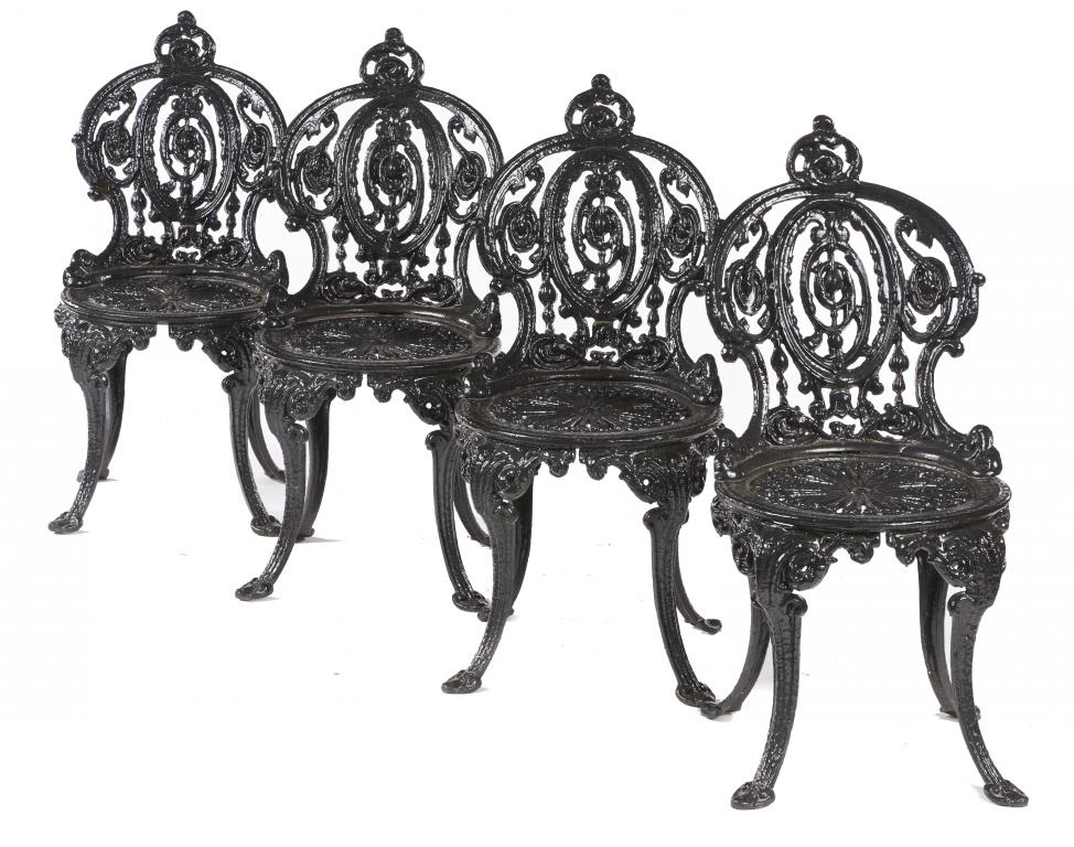 A SET OF FOUR CAST-IRON GARDEN CHAIRS, IN VICTORIAN STYLE with round seat, 83cm h, black