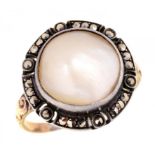 A MOTHER OF PEARL AND MARCASITE RING in silver with chased gold and silver bimetal hoop, 6g, size