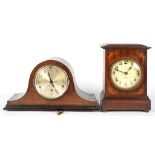 AN INLAID MAHOGANY MANTEL CLOCK AND AN OAK MANTEL CLOCK WITH CHIMING MOVEMENT, THE FIRST 30CM H,