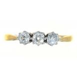 A DIAMOND THREE STONE RING IN GOLD, MARKS RUBBED, 1.55G, SIZE Q++GOOD CONDITION