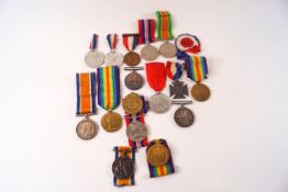 A collection of WWI and WWII medals, and commemorative medals,