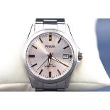 A Gentleman's Pulsar wristwatch with stainless steel bracelet and fold over clasp with safety catch,