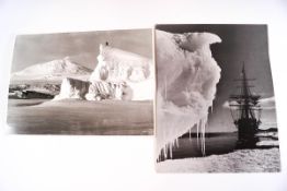 Ponting photographic prints (approximately 14) - Polar expedition,