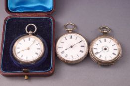 Three Continental silver ladies fob watches Gross weight: 115.
