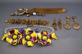 A small quantity of costume and other jewellery to include a gilt gemset panel bracelet with