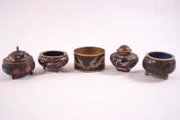 A collection of five Chinese cloisonne enamel items: three pots, one with cover,