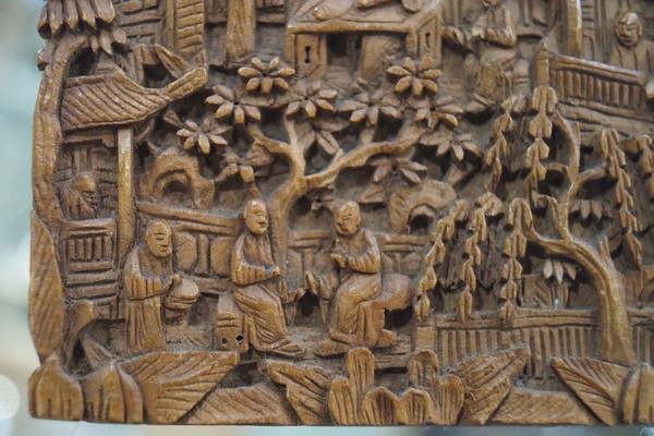 A Chinese wooden card case, carved in low relief with figures and pagodas, 11.5cm x 7. - Image 4 of 6