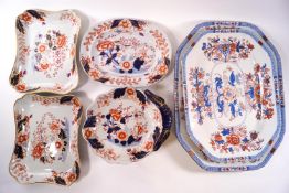 A Davenport stoneware part dessert service, comprising three scallop shape dishes,