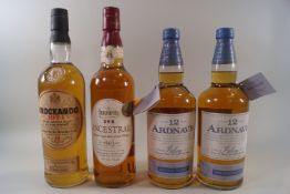 4 bottles of whisky comprising : 2 Glenfoyle 12 year old (700ml,