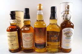 5 bottles of whisky comprising : 1 Balvenie 12 year old 'Sherryoak' (700ml, 40% proof,