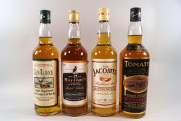4 bottles of whisky comprising : 1 Jacobite (700ml, 40% proof); 1 Mortlach 15 year old (700ml,