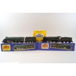 Hornby Dublo: 3211 "Mallard" Locomotive and tender,