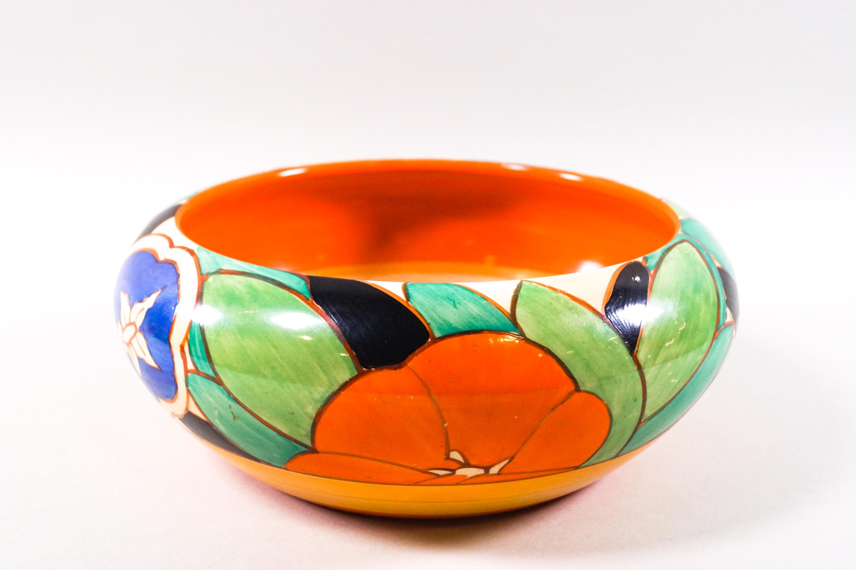 A Clarice Cliff Wilkinson Pottery 'Fantasque' bowl, 20cm diameter,