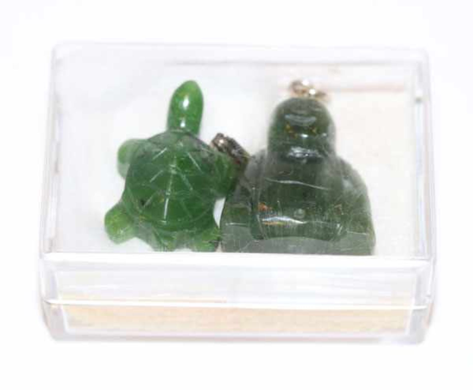 2 Jade Anhänger, Buddha und Schildkröte