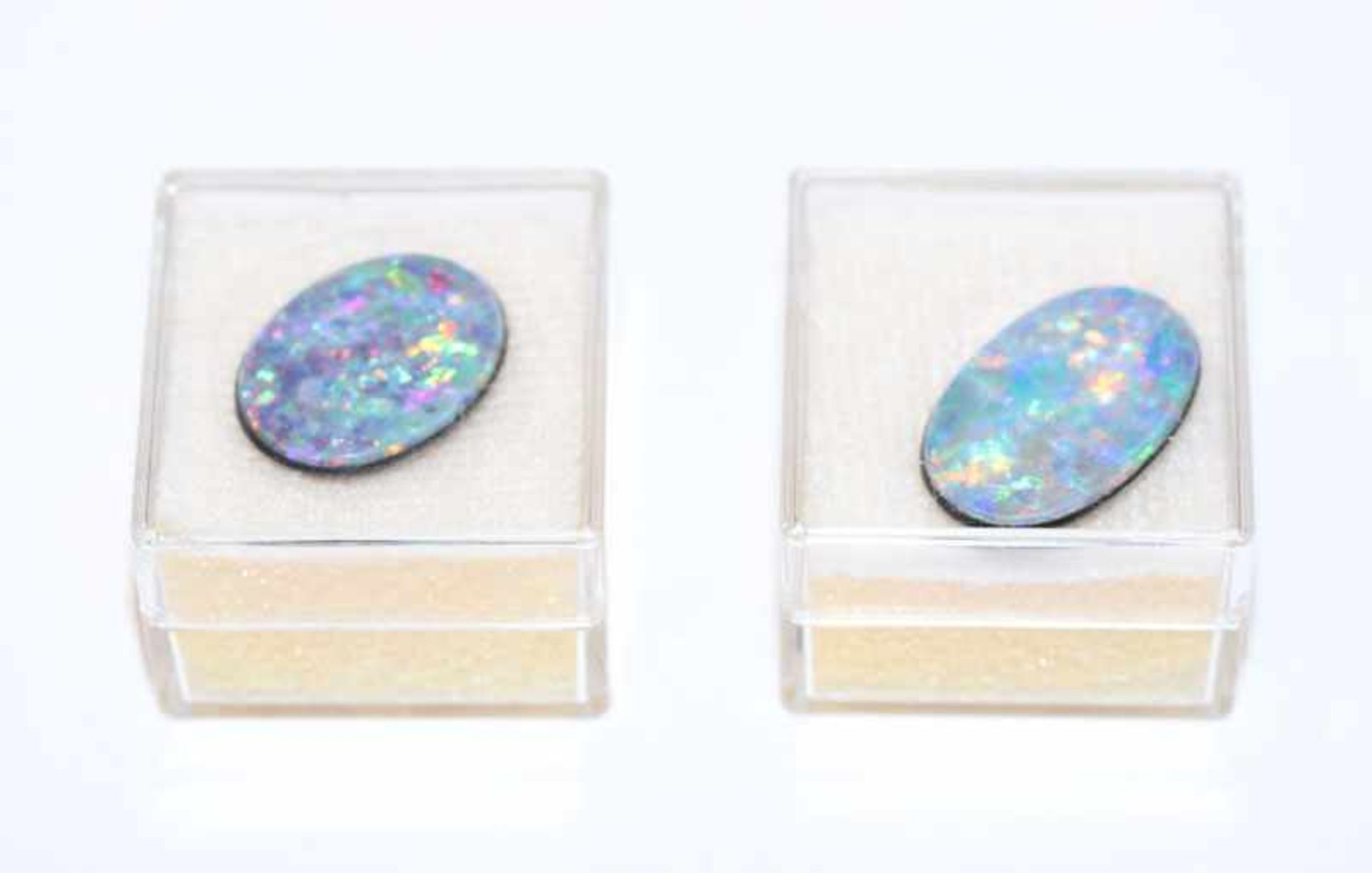 2 Opal Doubletten, 7,33 und 7,42 ct.