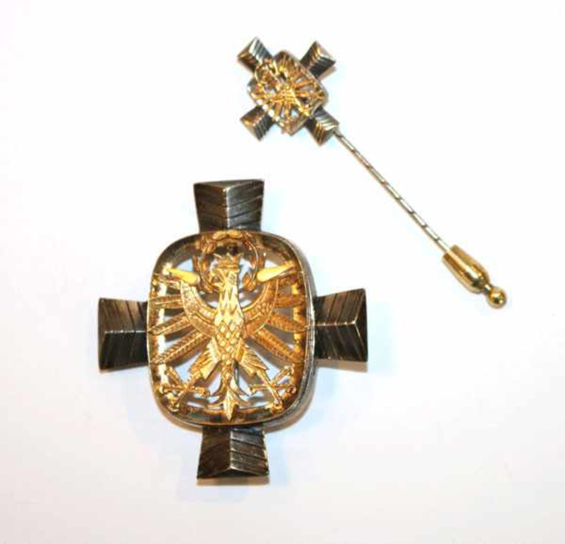 Verdienstkreuz des Landes Tirol, teilweise vergoldet, Herstellermarke Kölbinger Innsbruck, Nr. 1375,
