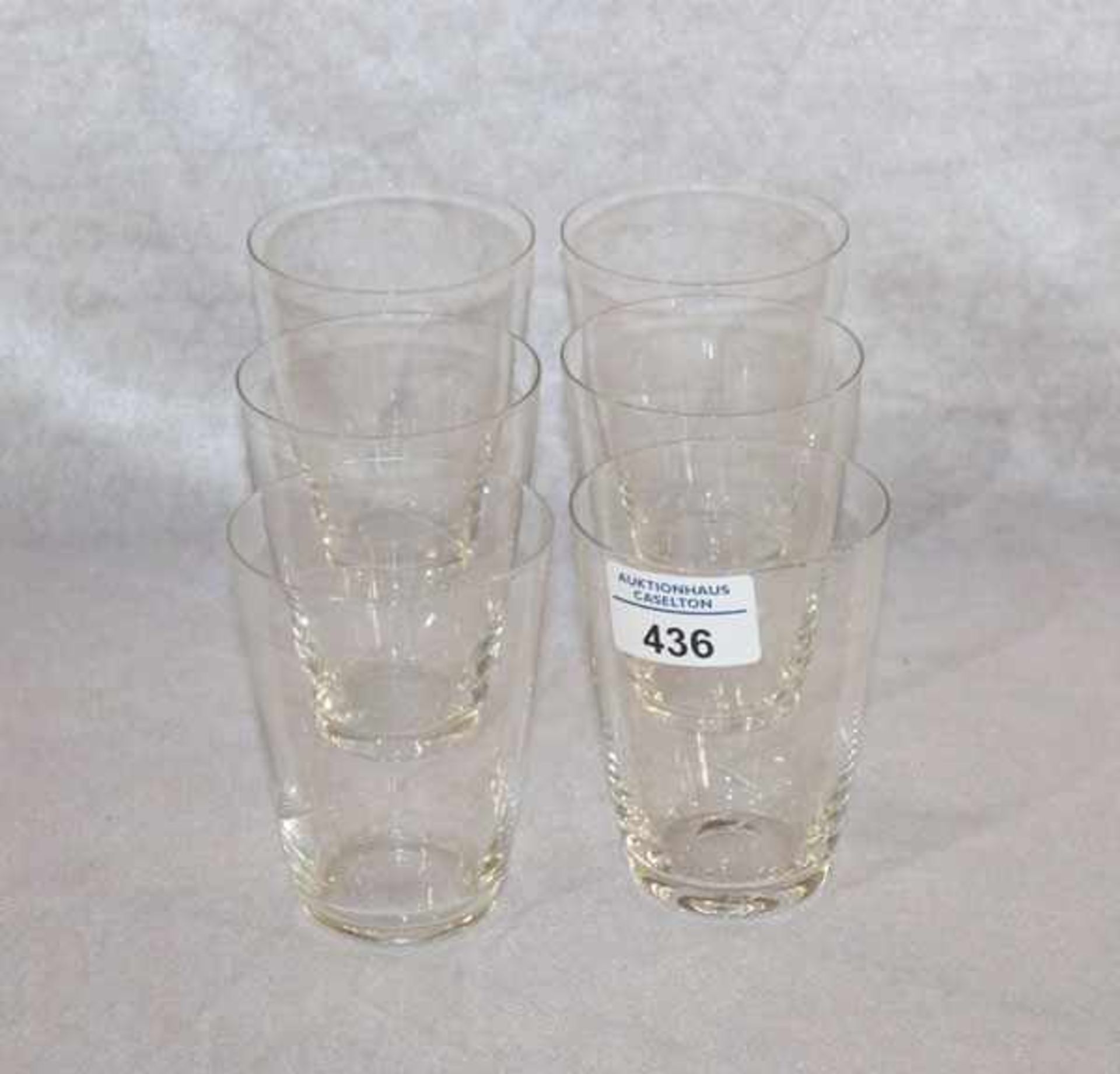 6 Glasbecher, gemarkt mit gekröntem R, H 10 cm, D 75 cm, ein Glas leicht bestossen