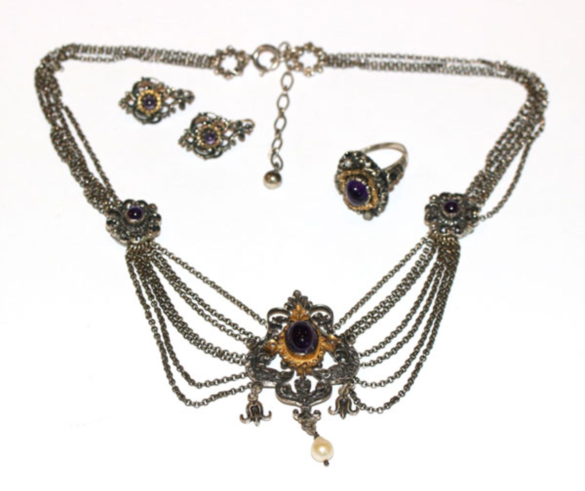 Silber Trachten-Schmuckset: Collier, L 40 cm, Ring, Gr. 57, und Paar Ohrhänger, alles teils