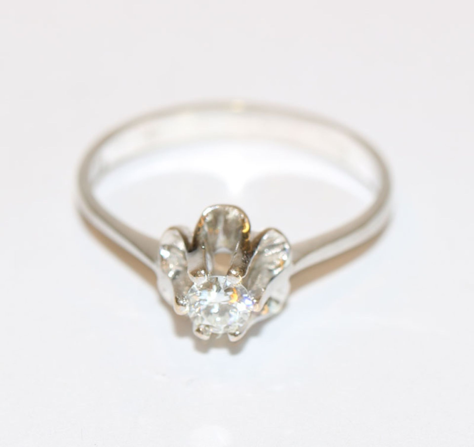 14 k Weißgold Ring mit Diamant, ca. 0,22 ct,, Gr. 57, klassische Handarbeit