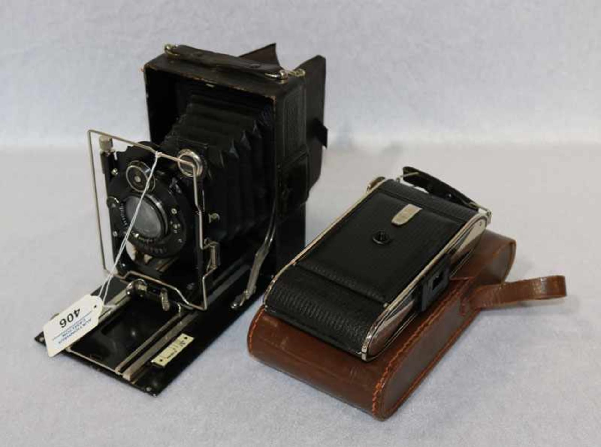 Compur Boxkamera und Agfa Billy-Record Kamera mit Tasche, Gebrauchsspuren
