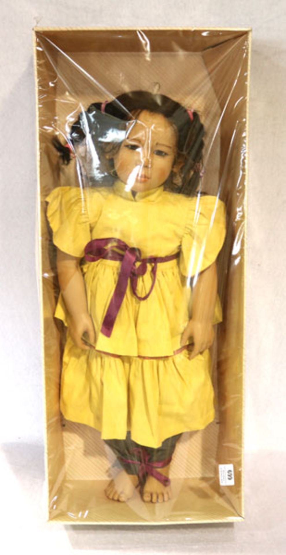 Annette Himstedt Puppe, schön bekleidet, H 72 cm, in Originalkarton