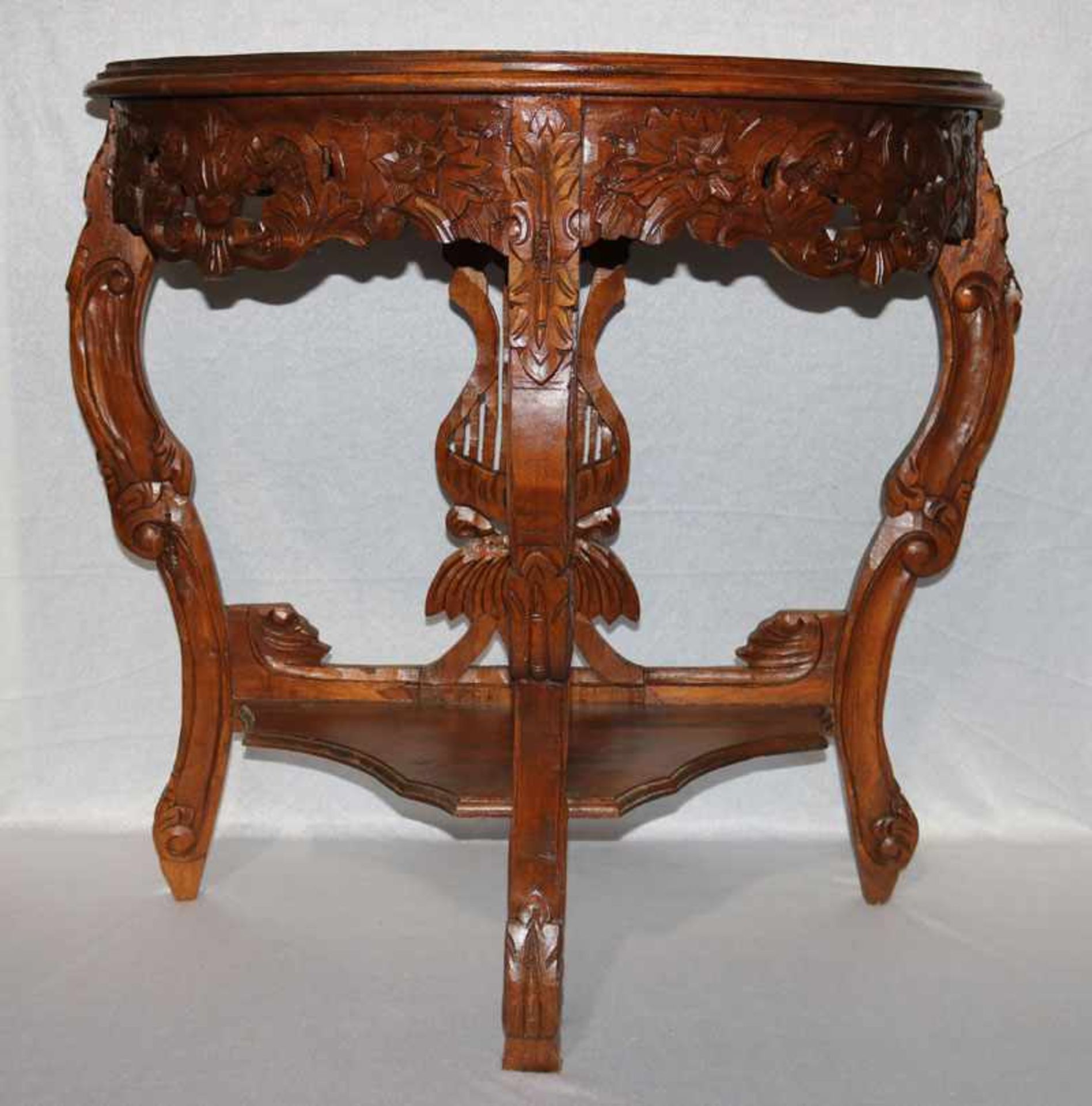 Asiatischer Holz Wandtisch in halbrunder Form, floral beschnitzt, H 78 cm, B 80 cm, T 42 cm, leichte
