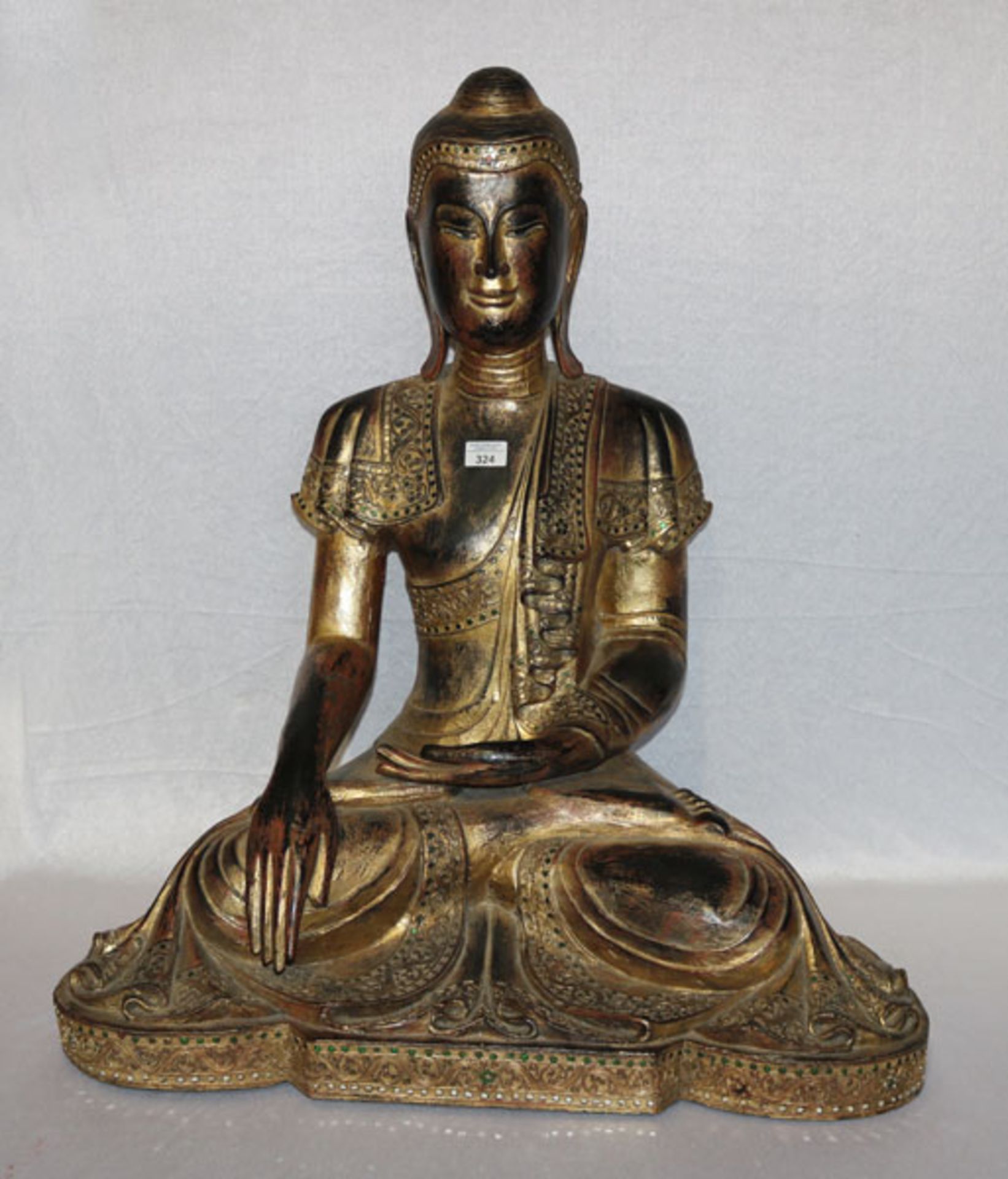 Holz Figurenskulptur 'Sitzender Buddha', Burma Mitte 20. Jahrhundert, gold gefaßt, berieben, und mit