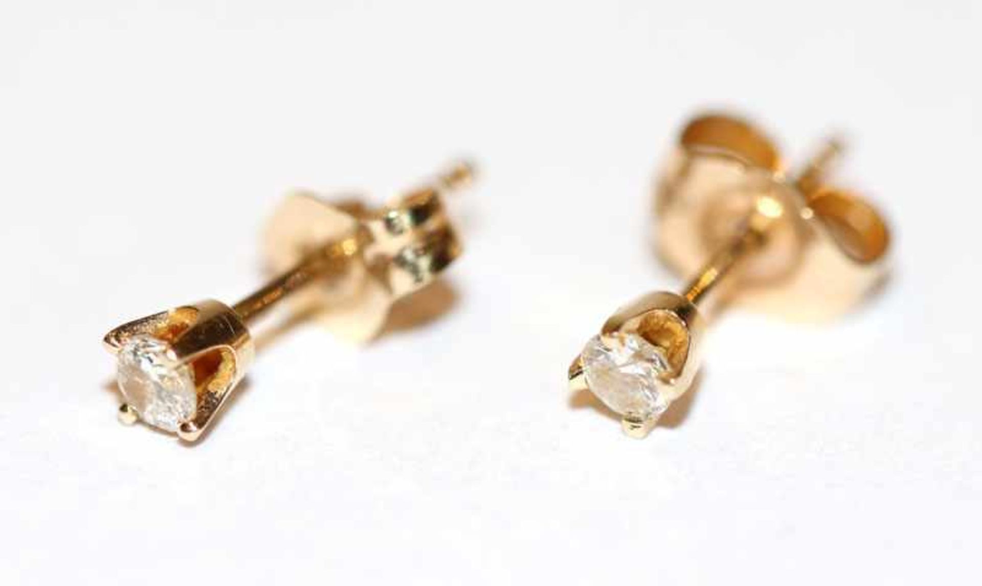 Paar 14 k Gelbgold Diamant Ohrstecker