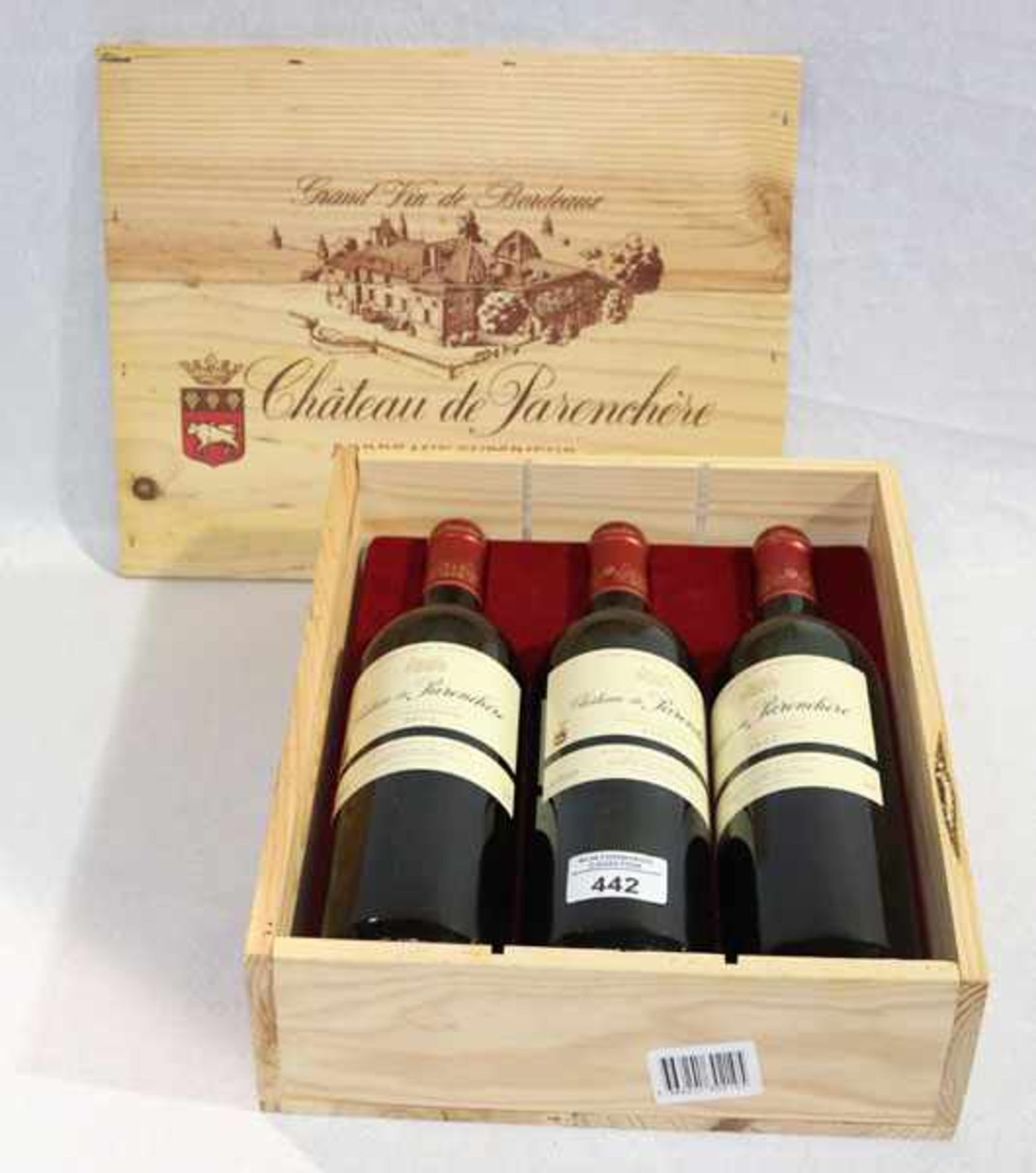 3 Flaschen Rotwein, Château de Parenchère. 2002, Bordaux Supérieur, in Holzkasten