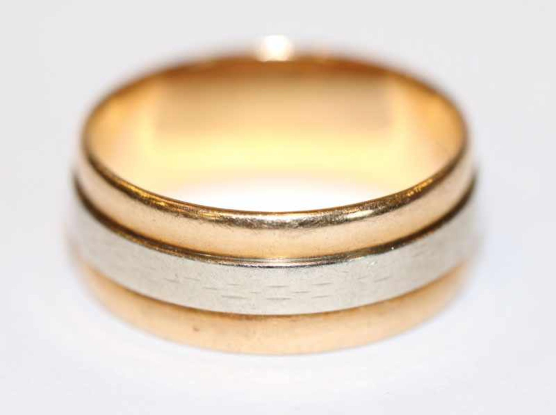 14 k Gelb- und Weißgold Ring, 6 gr., Gr. 55