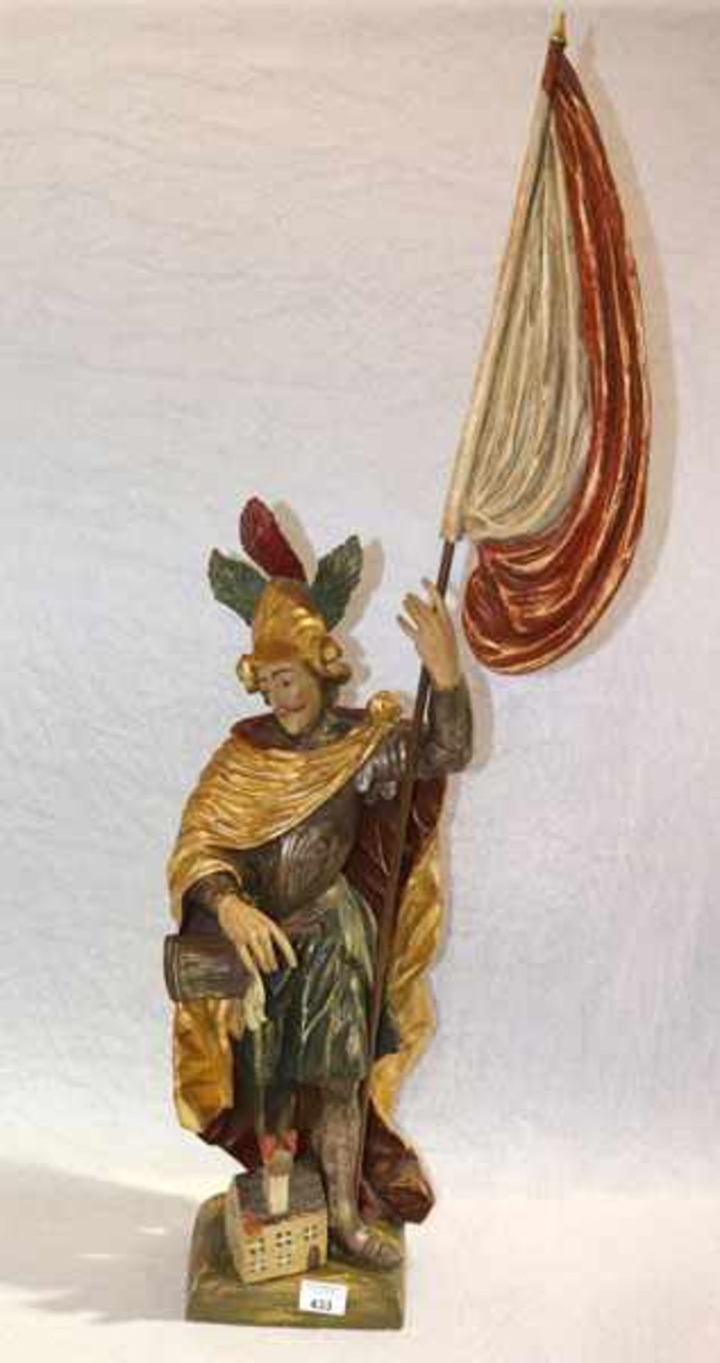 Holz Figurenskulptur 'Heiliger Florian', farbig gefaßt, H 103 cm, B 27 cm, T 18 cm, Hand