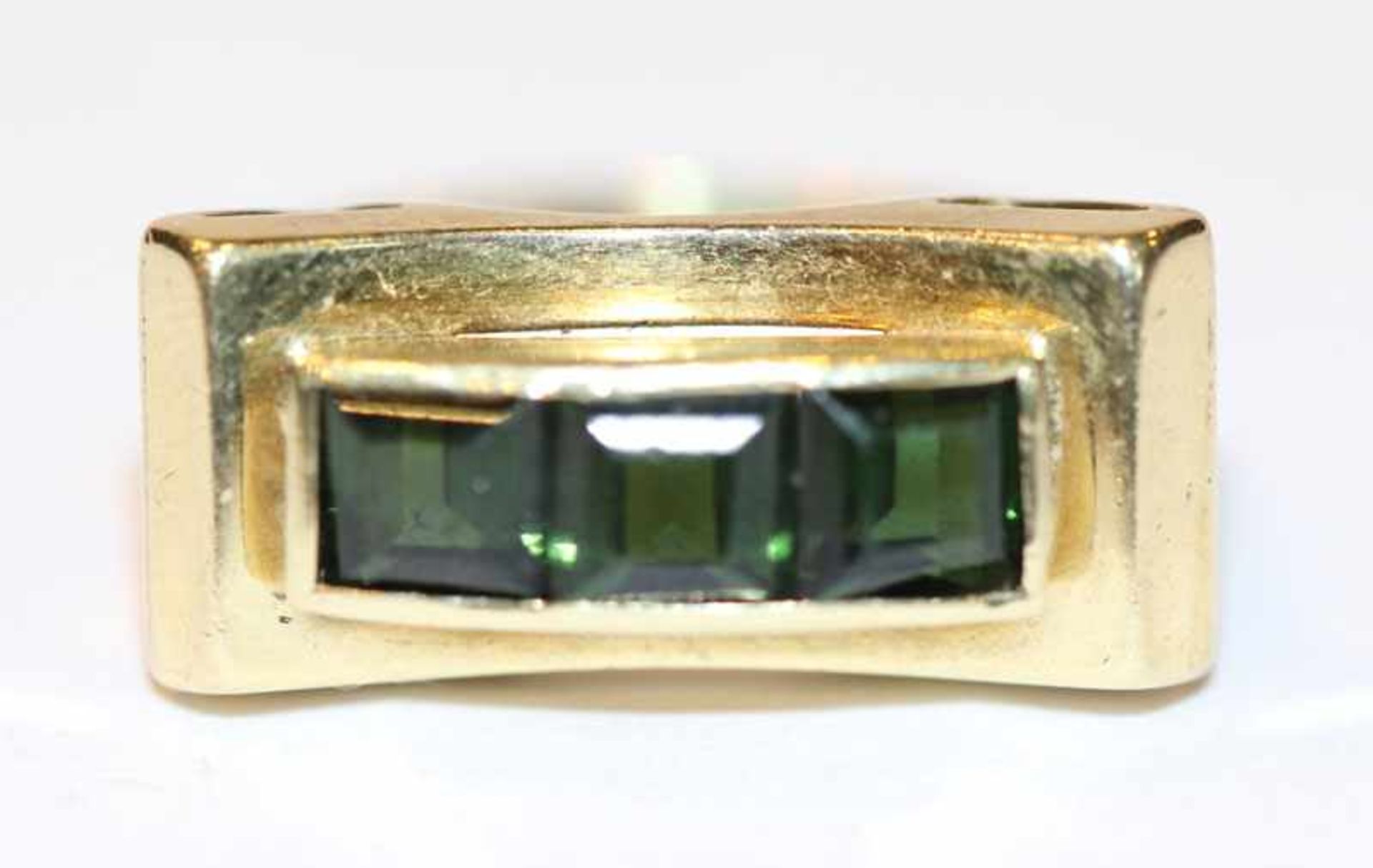 14 k Gelbgold Ring mit Turmalinen, Gr. 56, 6,4 gr., ältere Handarbeit