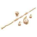 Gold-n-Quartz, Diamond, 14k Yellow Gold Jewelry Suite.