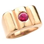 Synthetic Ruby, 18k Yellow Gold Ring