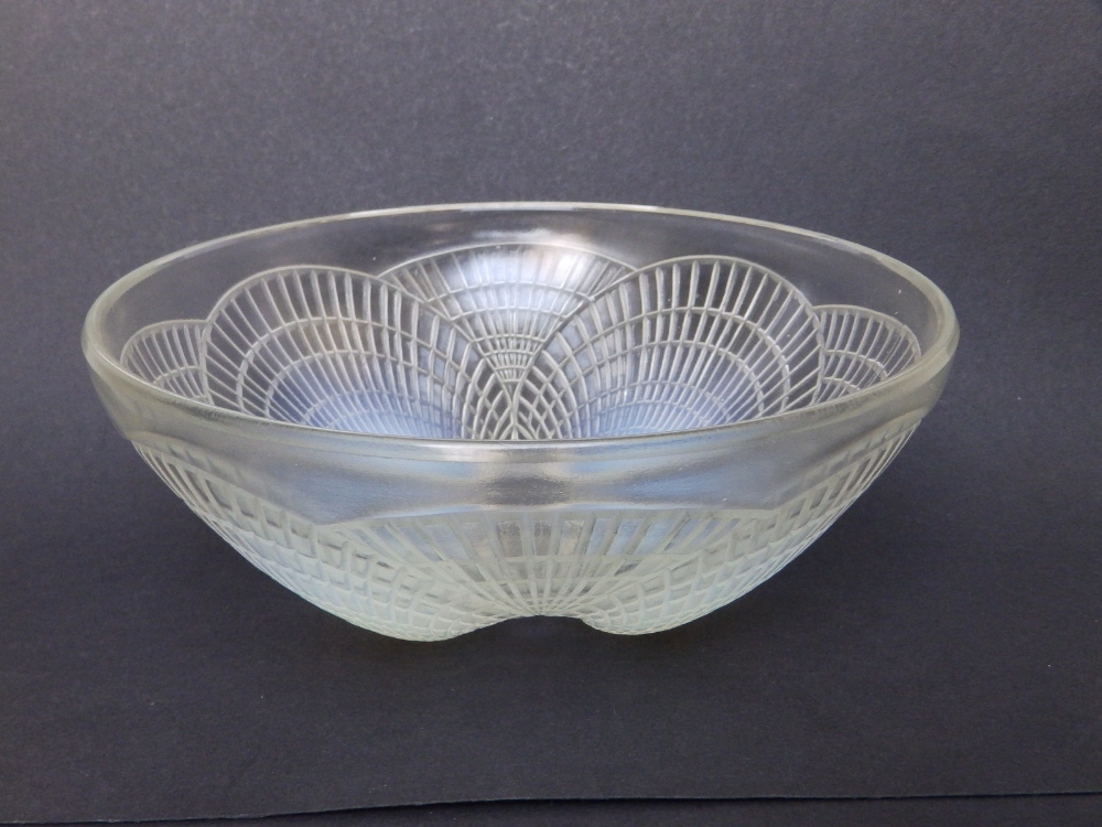 A Rene Lalique Coquilles pattern bowl, No 3202, 7.25” diameter.
