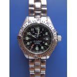 A gent's Breitling stainless steel 'Super Ocean' automatic chronometer bracelet wrist watch –