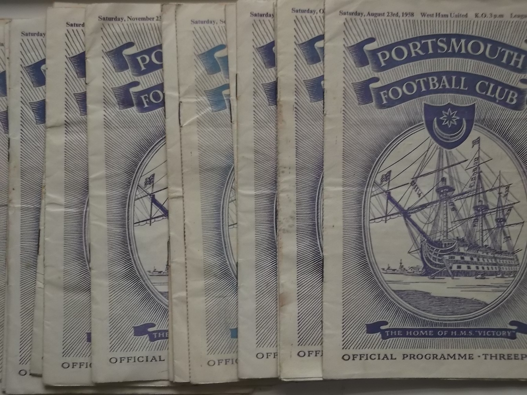 COLLECTION OF PORTSMOUTH 1950's PROGRAMMES - INCLUDES 57-58 V LEEDS ETC