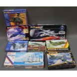 A group of 8 miscellaneous model kits,