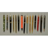 A quantity of vintage fountain pens, to include Sheaffer Snorkel, 1950's,