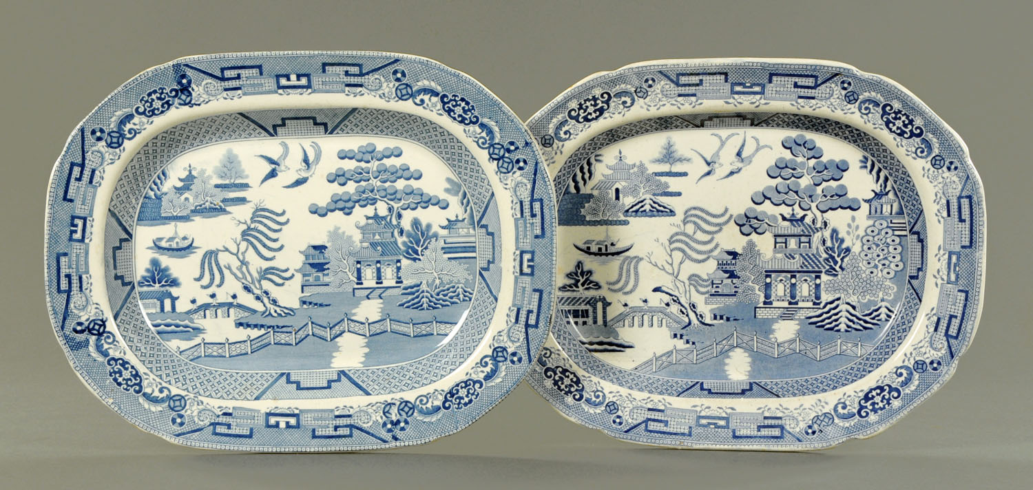 Two blue and white transfer printed Willow pattern meat plates, mid 19th century. Diameters 44.
