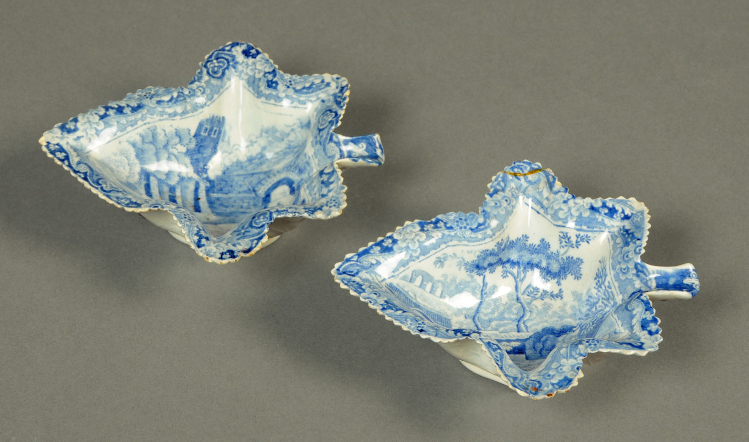 A pair of Spode Pearlware pickle dishes, early 19th century,