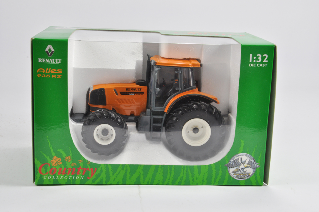 Universal Hobbies 1/32 Renault Atles 935RZ Tractor. M in Box.