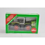 Siku 1/32 Claas Xerion 3000 Tractor. M in Box.