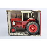 Ertl 1/16 International 1586 Tractor. NM in VG to E Box.