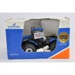 Scale Models 1/32 New Holland TJ375 Articulated Tractor. M in VG Box.