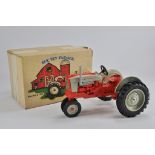 Ertl 1/16 Ford 901 Powermaster Tractor. Toy Farmer Special Edition. 1986. NM to M in Box.