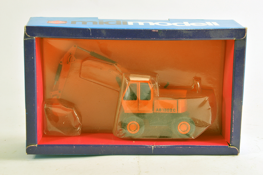 Conrad Gescha No. 290 Atlas AB1302C Wheeled Loader. NM to M in VG to E Box.