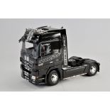 Impressive Hand Built Plastic Large Scale (1/24-25 scale) Truck. MB Actros. VG.