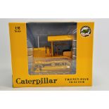 Norscot 1/16 Caterpillar Twenty Five Crawler Tractor. M in Box.